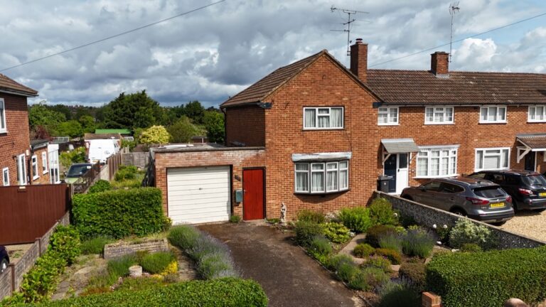 Brooklands Drive, Leighton Buzzard