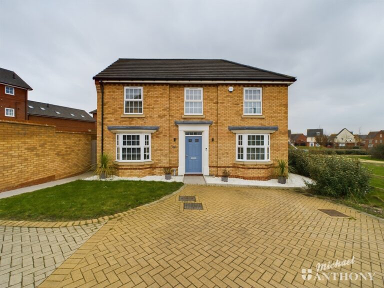 Magnus Grove, Fairfields, Milton Keynes