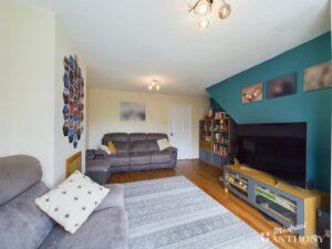 Almond Road, Leighton Buzzard, Bedfordshire