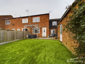 Almond Road, Leighton Buzzard, Bedfordshire