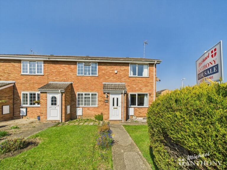 Carina Drive, Leighton Buzzard