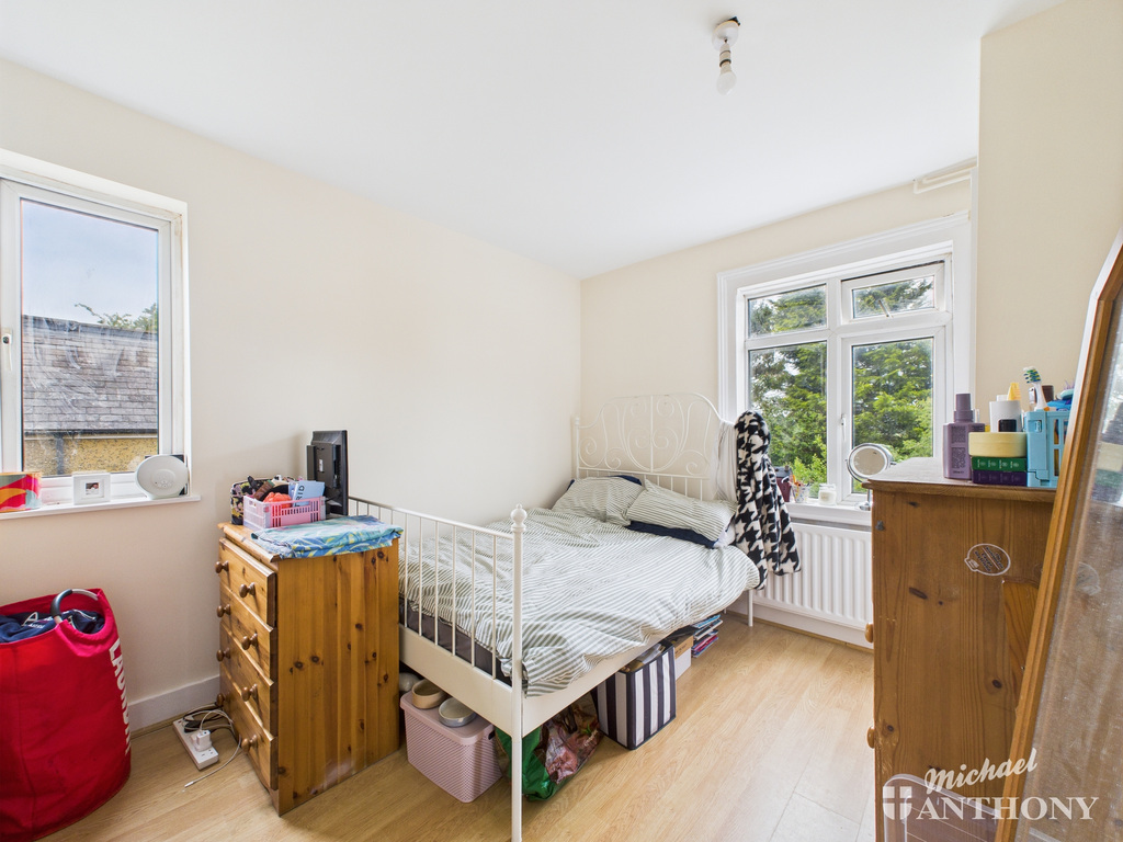CAM02773G0-PR0312-ST