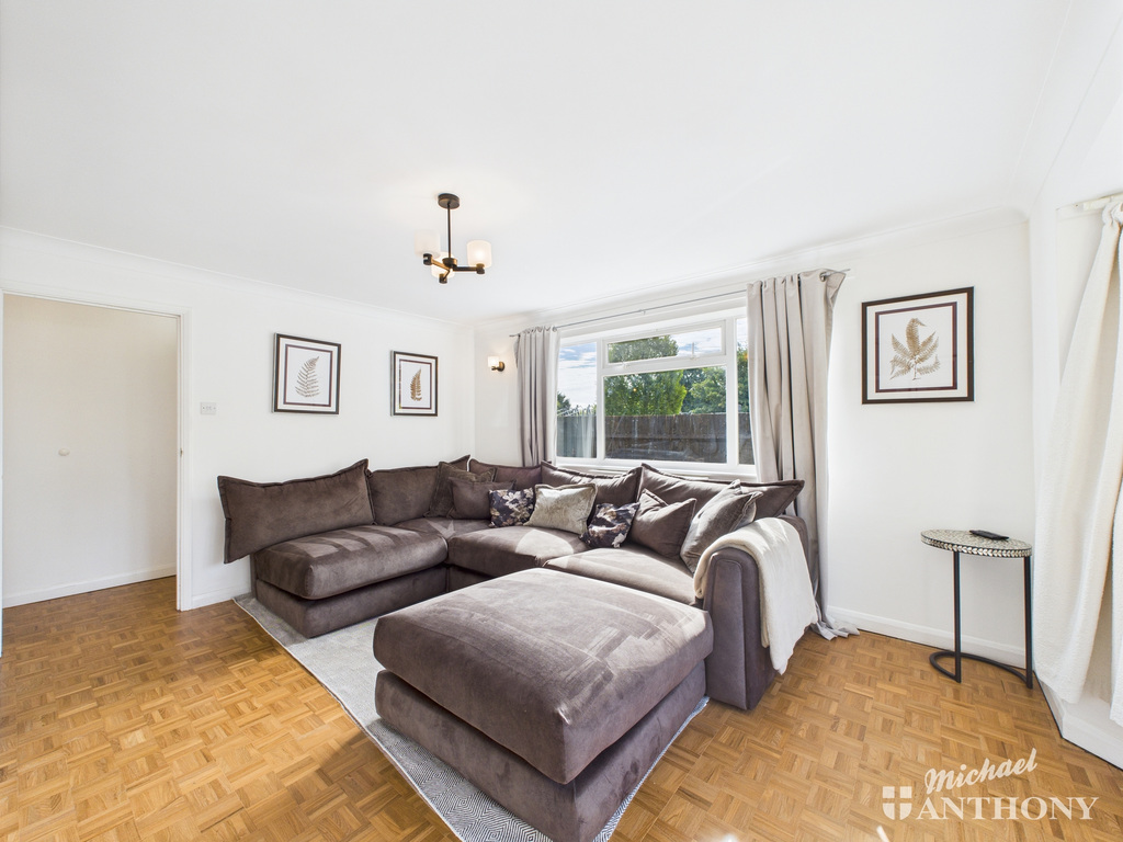 CAM02773G0-PR0344-ST