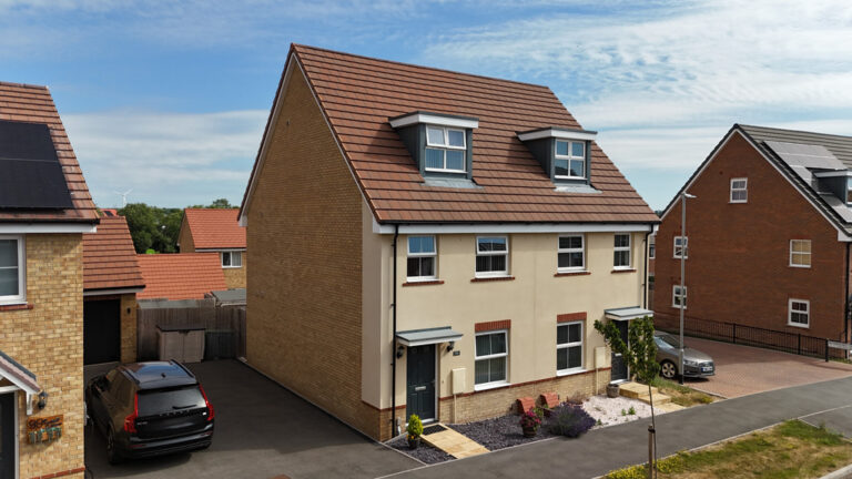Rutherford Crescent, Leighton Buzzard, Bedfordshire Image