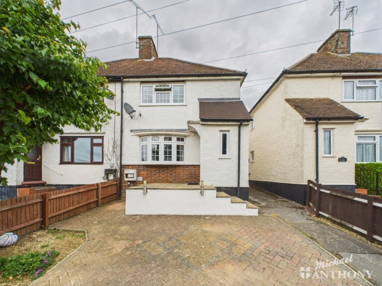 Soulbury Road, Leighton Buzzard Image