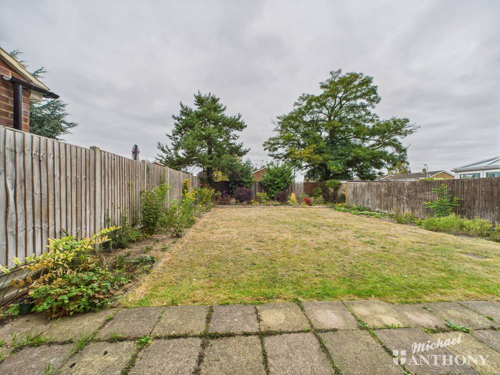 CAM02773G0-PR0348-ST