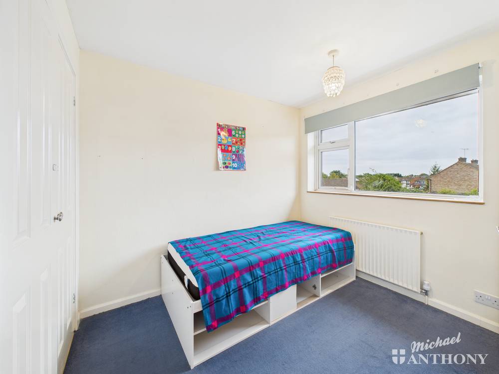 CAM02773G0-PR0348-ST