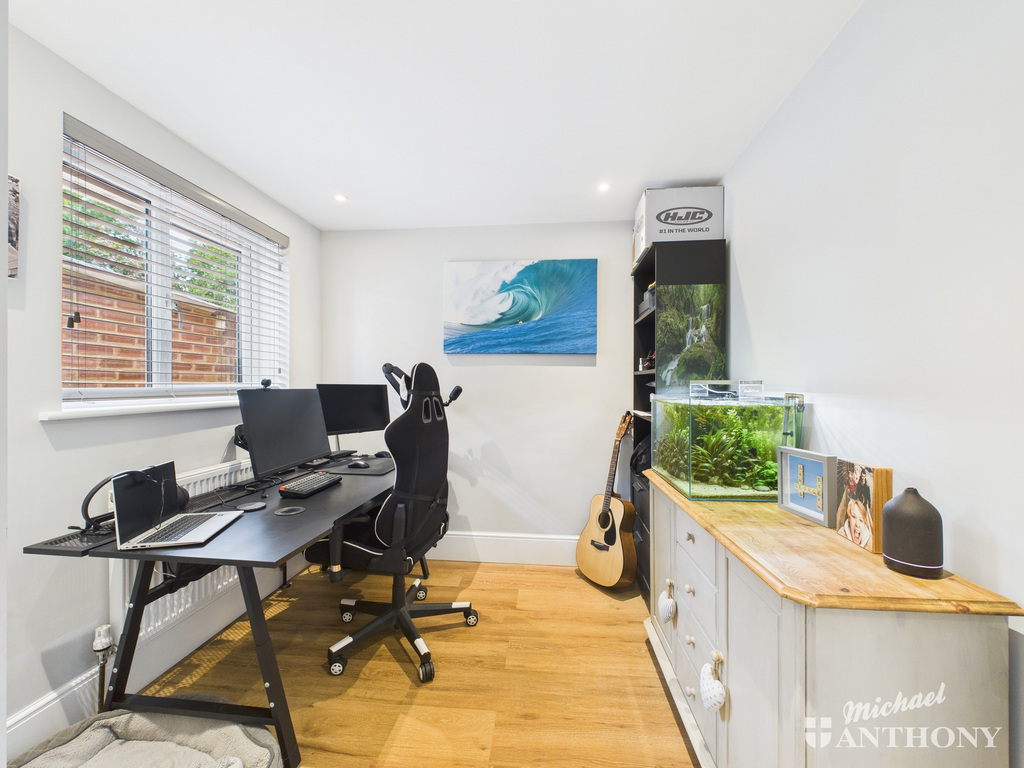 CAM02773G0-PR0362-ST