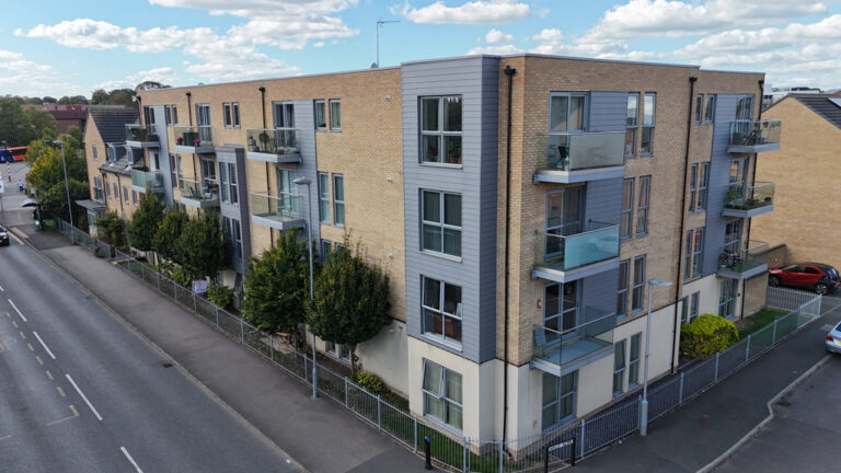 Holly Acre, Dunstable, Bedfordshire Image