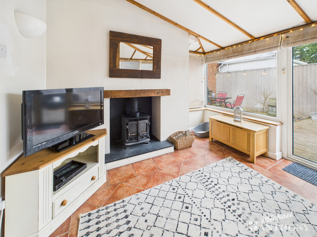 CAM02773G0-PR0389-ST