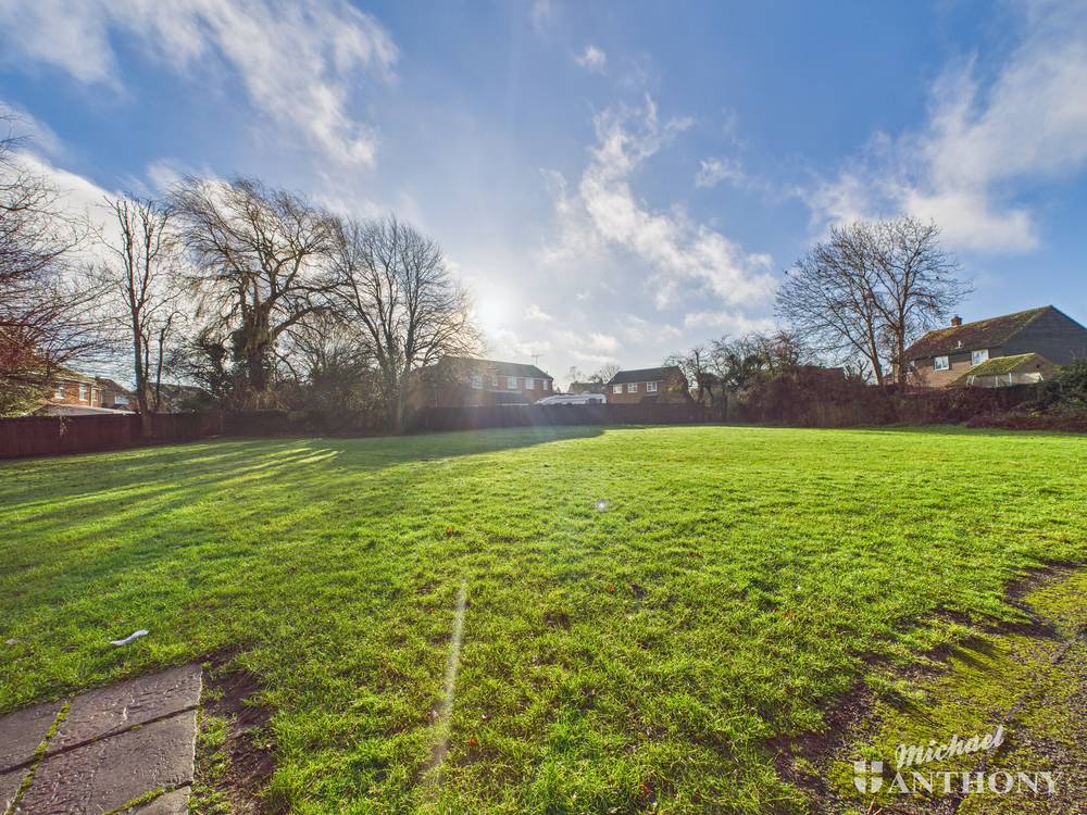 CAM02773G0-PR0390-ST