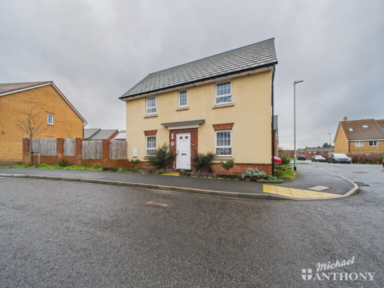 Alexander Way, Leighton Buzzard, Bedfordshire Image