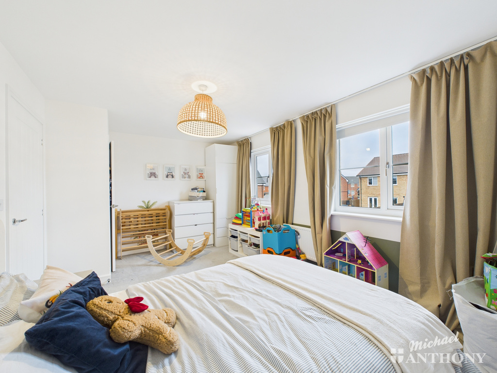 CAM02773G0-PR0385-ST