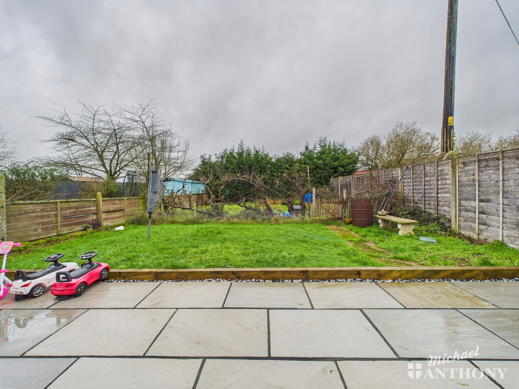 CAM02773G0-PR0388-ST