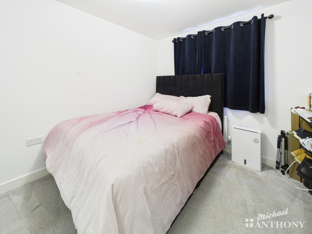 CAM02773G0-PR0391-ST