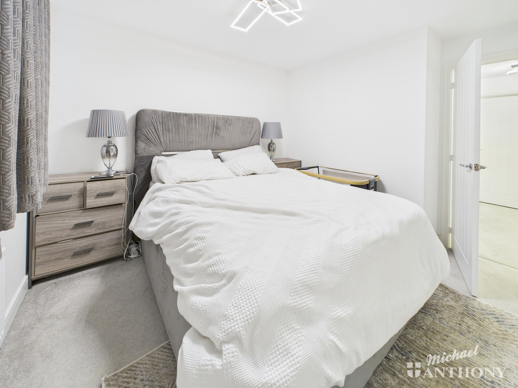 CAM02773G0-PR0391-ST