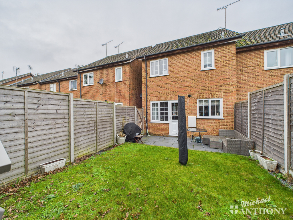 CAM02773G0-PR0395-ST