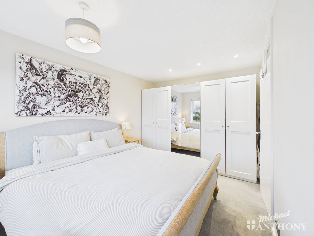 CAM02773G0-PR0402-ST