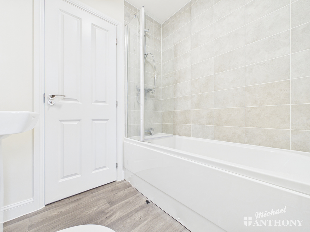 CAM02773G0-PR0409-ST