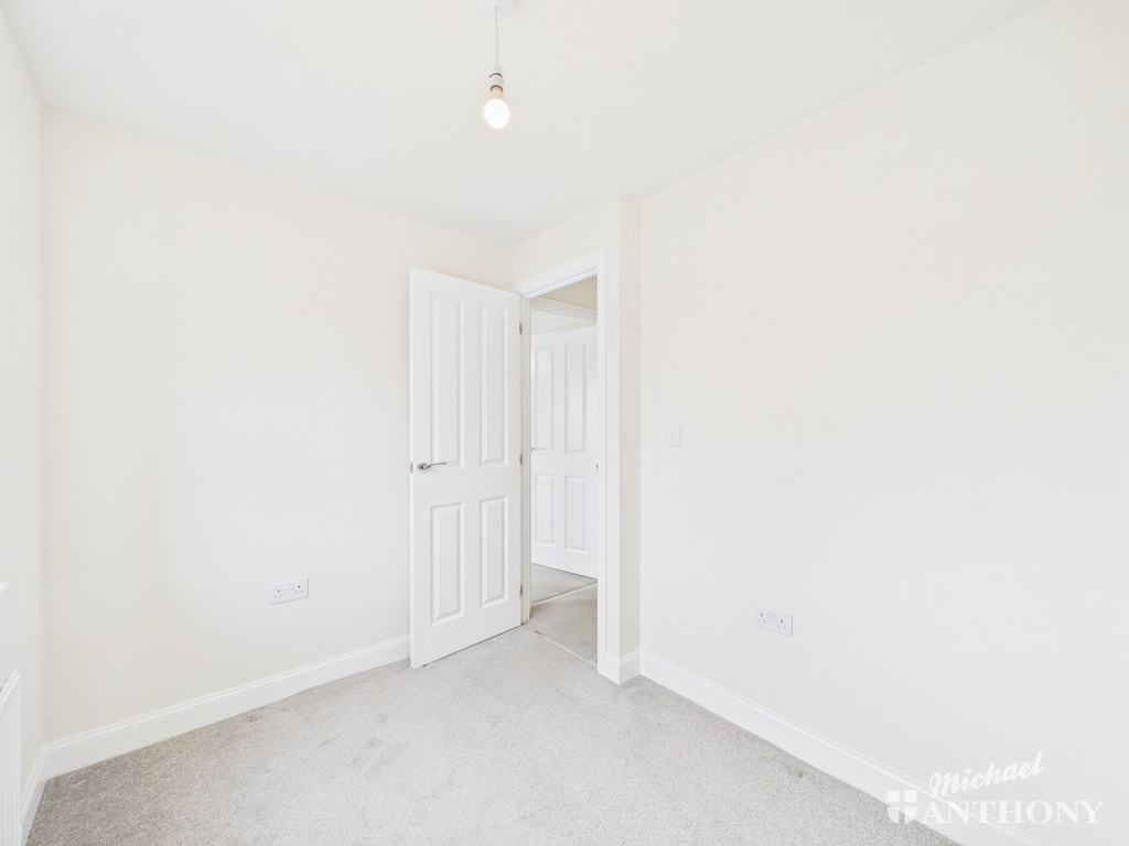 CAM02773G0-PR0412-ST