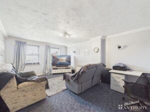 Flat 6, Park Mews, Grovebury Road, Leighton Buzzard, Bedfordshire