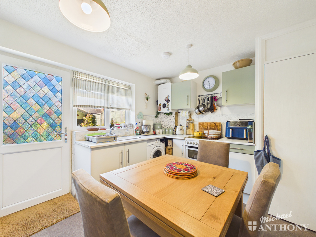 CAM02773G0-PR0427-ST