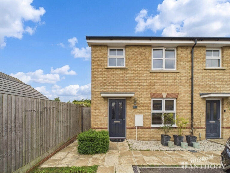 Lister Corner, Leighton Buzzard Image