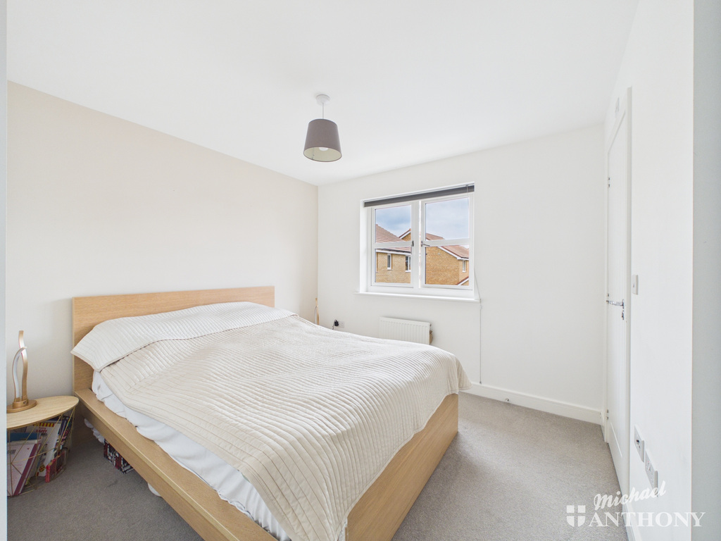 CAM02773G0-PR0428-ST