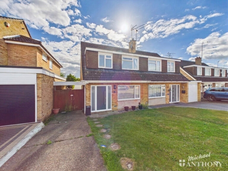 Apollo Close, Dunstable