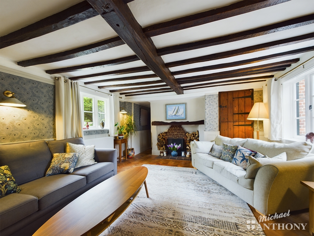 Houses And Properties For Sale In Aylesbury Michael Anthony Estate Agents