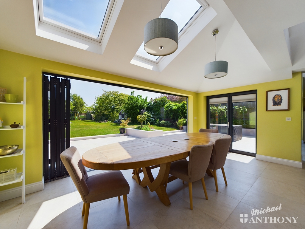 Houses And Properties For Sale In Aylesbury Michael Anthony Estate Agents