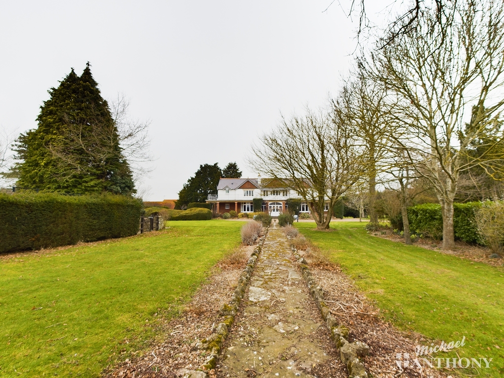 Ilmer, Princes Risborough Michael Anthony Estate Agents