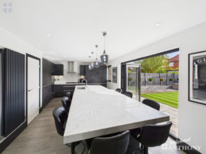 Spindle Green,  Weston Turville, Aylesbury