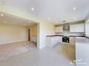 Sun Crescent, Oakley, Aylesbury, Buckinghamshire