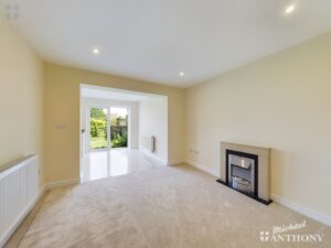 Sun Crescent, Oakley, Aylesbury, Buckinghamshire