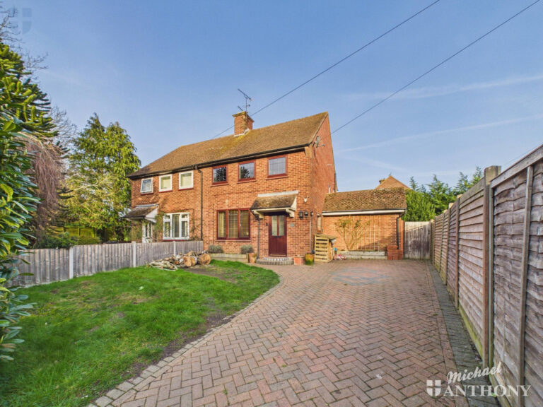 Bennetts Lane, Rowsham, Aylesbury, Buckinghamshire Image