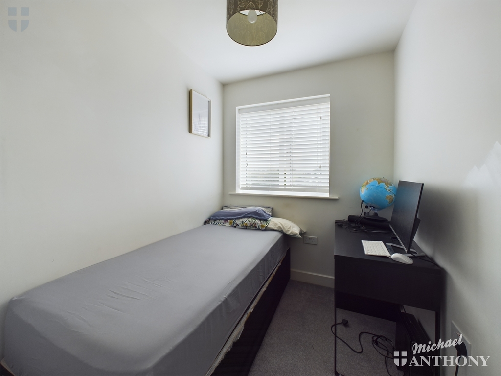 CAM03852G0-PR0045-ST
