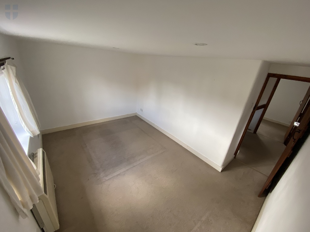 Unfurnished Image 3