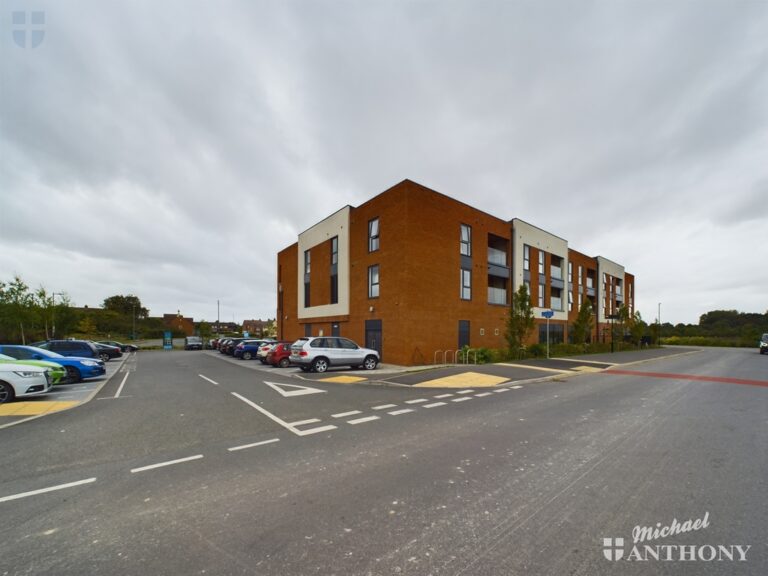 Tibbs Road, Haddenham