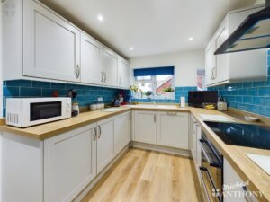 Quarry Close, Long Crendon, Aylesbury