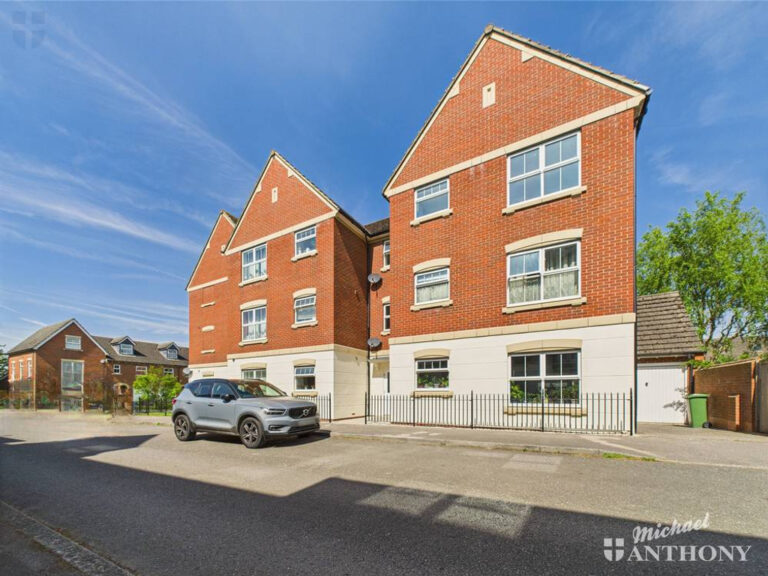 Alder Road, Aylesbury
