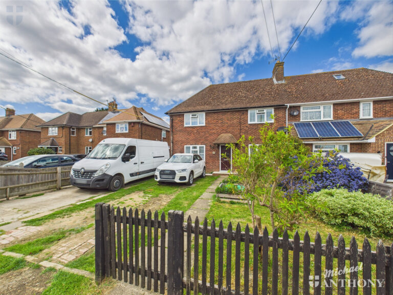 Station Road, Quainton, Aylesbury Image