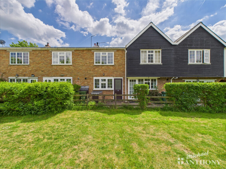 Wharf Row, Buckland Road, Buckland, Aylesbury, Buckinghamshire