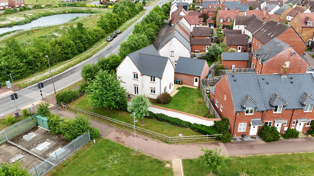 DJI_20241019175202_0