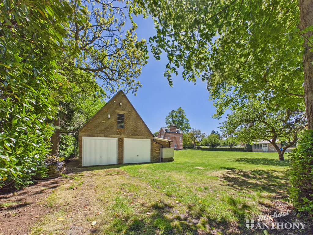 Garage’s External