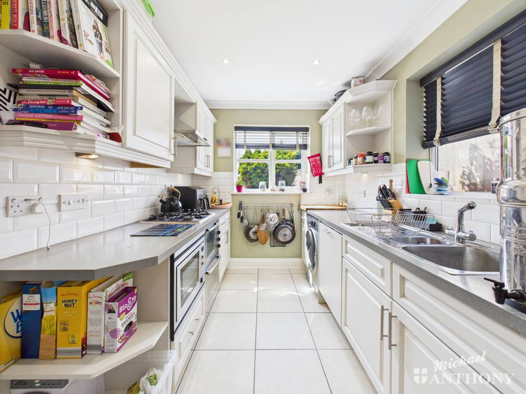 CAM03852G0-PR0384-ST