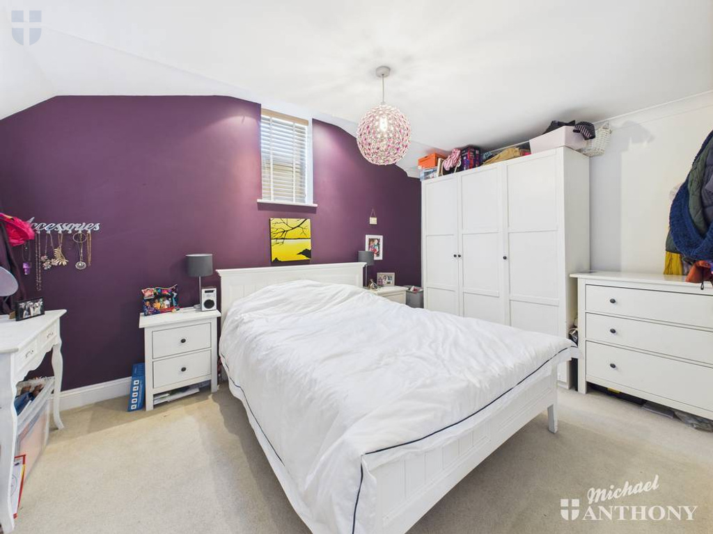 CAM03852G0-PR0384-ST