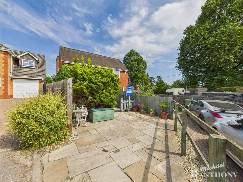 CAM03852G0-PR0384-ST