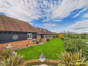 The Olde Barns, North Marston Lane, Whitchurch