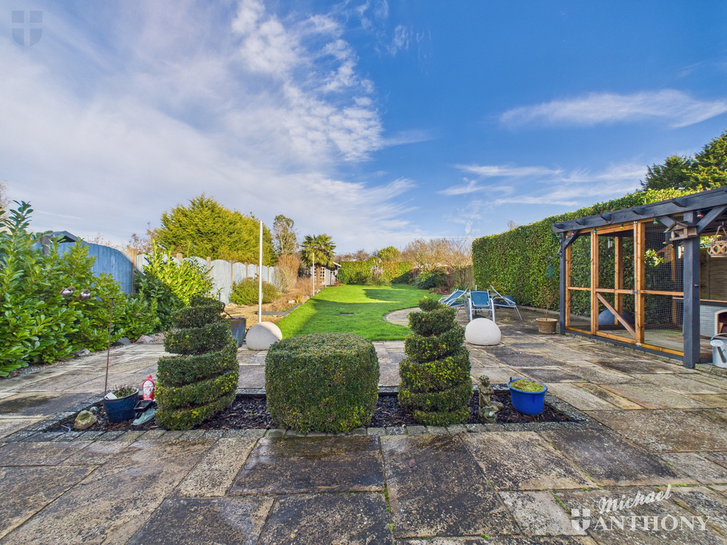 CAM03218G0-PR0867-ST